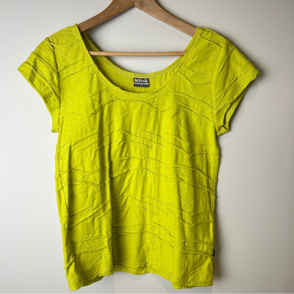 NWTs Klok Denmark Lagenlook Women's Lime Green Chartreuse Textured Top